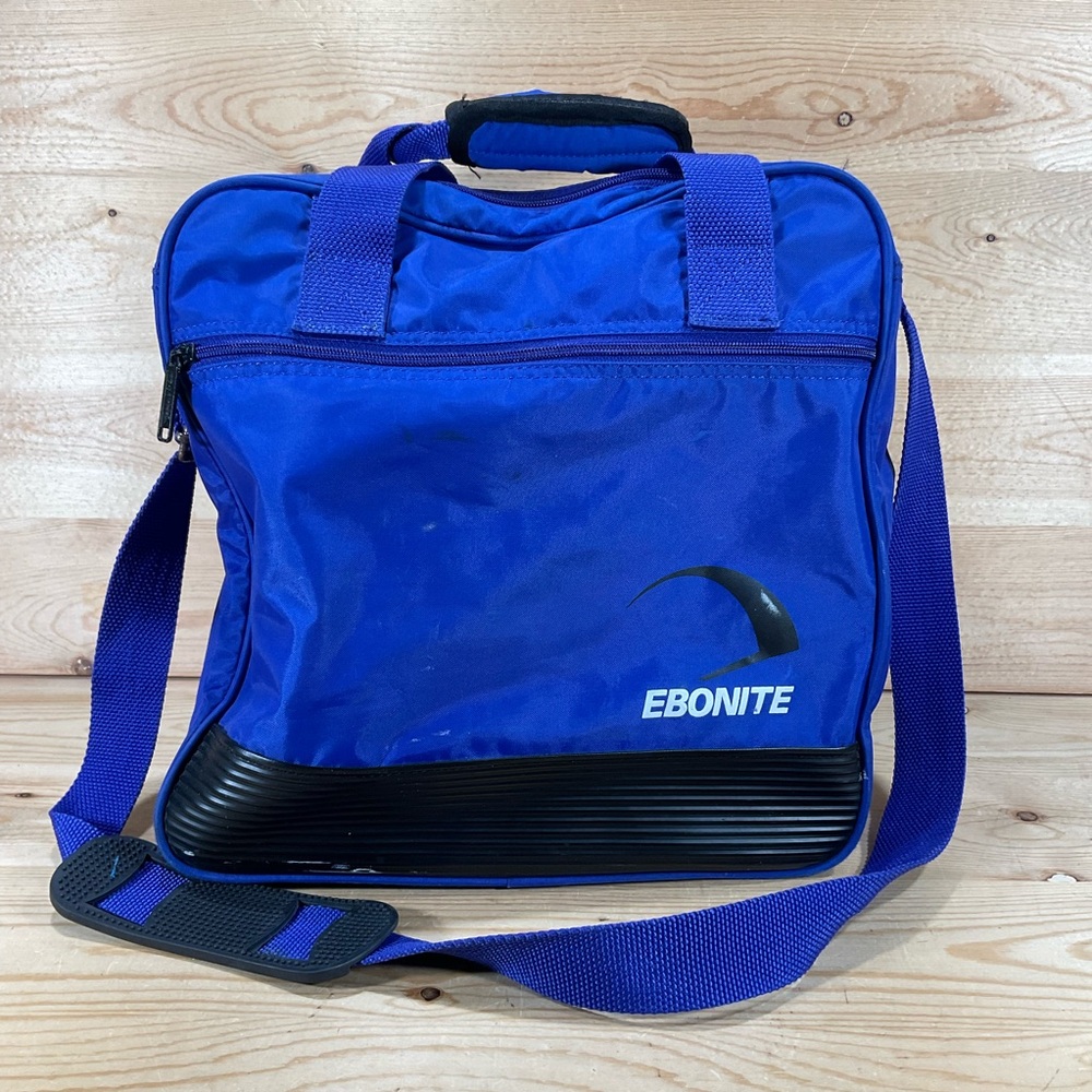 Ebonite Bowling Ball Bag poll
Shoe Tray 
Shoulder Strap 
Royal Blue Black